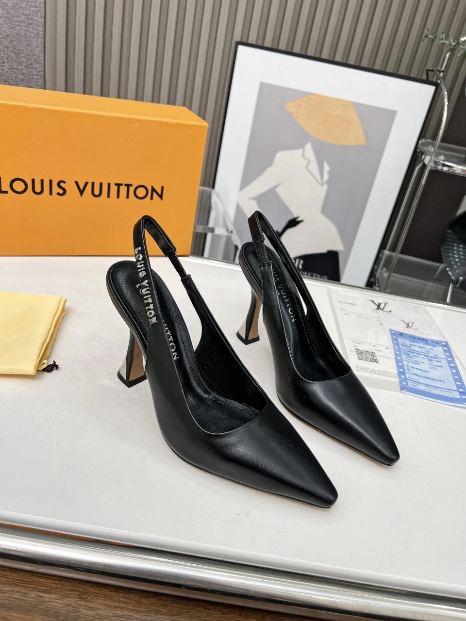 COCO-- 8V 1AB1DW Calfskin sheepskin Heel height：9.5CM item:E-X158C1803